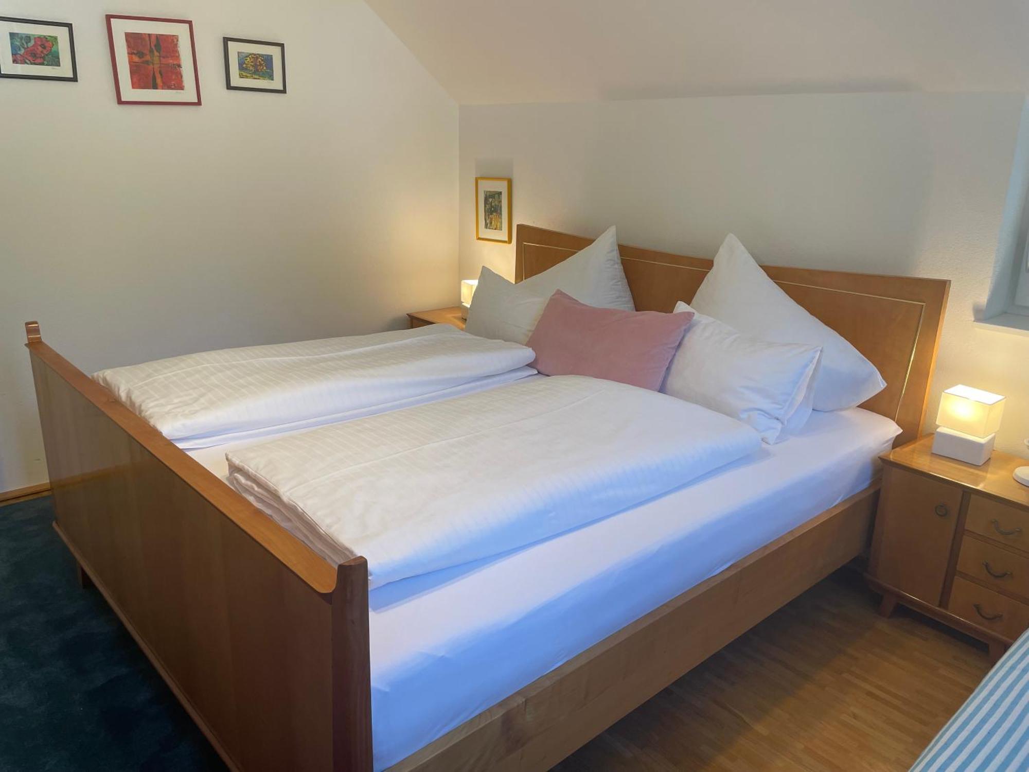 LOIDLs GUESTHOUSE Traunkirchen Extérieur photo