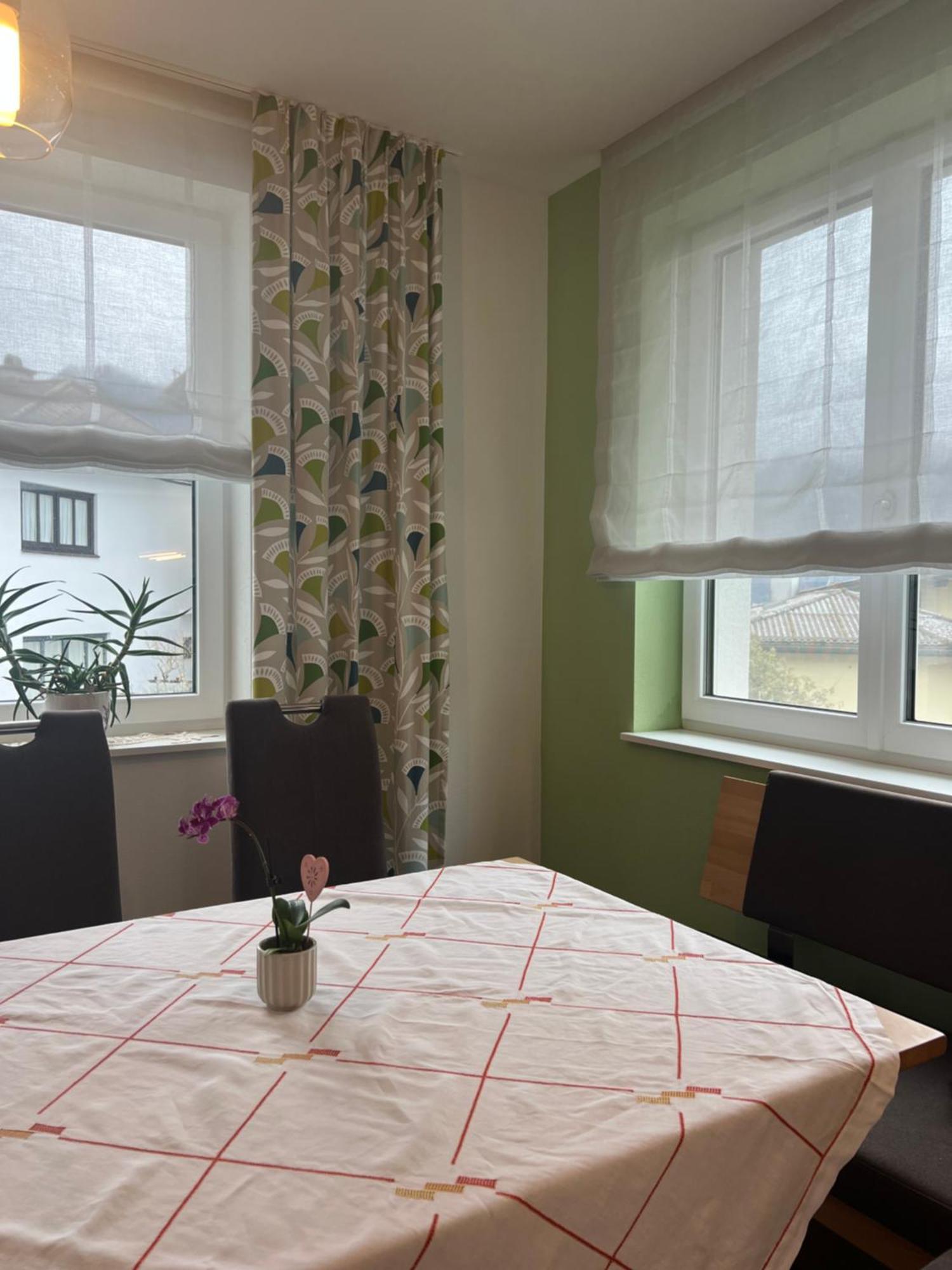 LOIDLs GUESTHOUSE Traunkirchen Extérieur photo